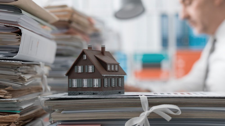 Unterlagen: Welche brauche ich für den Hausverkauf und wo finde ich sie? 